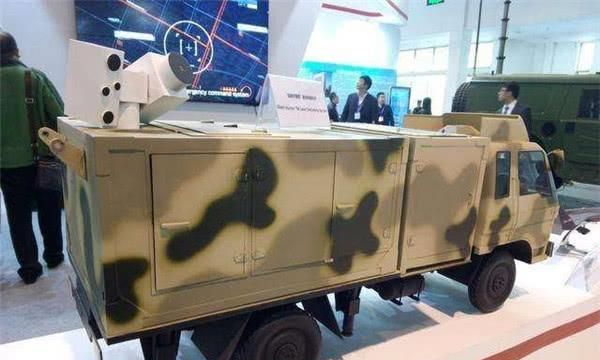 中国激光武器多厉害?打破美国4年记录千米外穿透5毫米钢板(图4) 中国激光武器多厉害?打破美国4年记录千米外穿透5毫米钢板(图4)