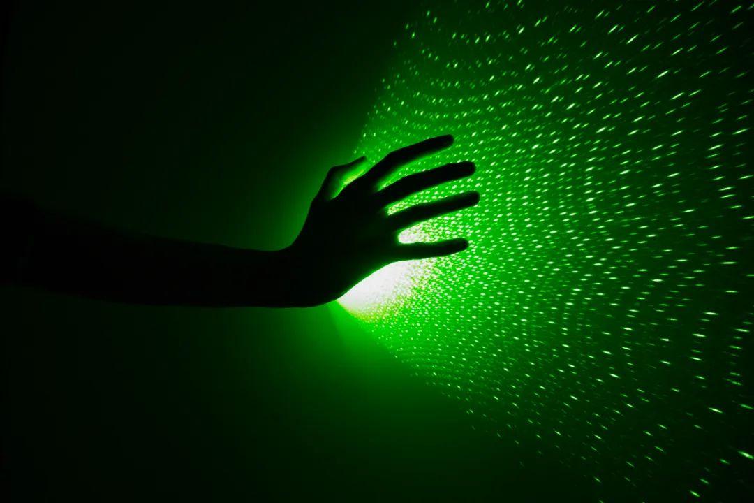 国家安全部：房东举报出租房可疑绿光获重大奖励