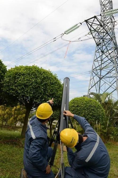 电力局用激光炮一炮能打断树枝?激光武器在中国被民用“白菜化”(图2) 电力局用激光炮一炮能打断树枝?激光武器在中国被民用“白菜化”(图2)