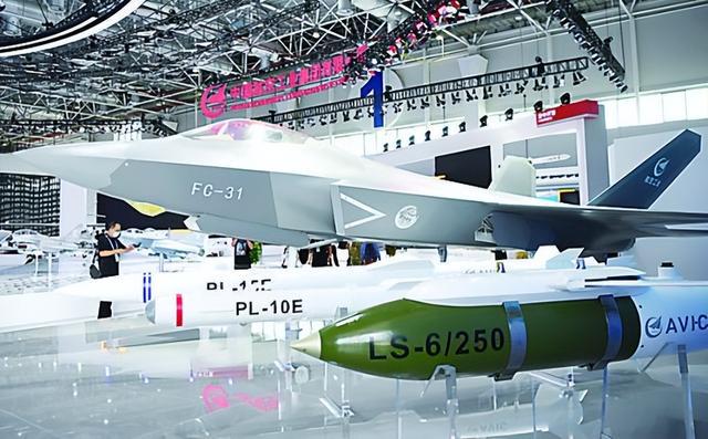 中国的激光武器有多厉害?沙特曾用它击落13架无人机一战成名!(图8) 中国的激光武器有多厉害?沙特曾用它击落13架无人机一战成名!(图8)