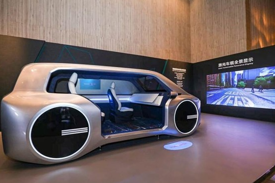 中国激光显示产业领跑全球 技术创新引领发展潮流(图2) 中国激光显示产业领跑全球 技术创新引领发展潮流(图2)