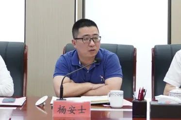 争优争先争效霞浦县检察院与县工商联召开护航民营经济发展工作座谈会(图2) 争优争先争效霞浦县检察院与县工商联召开护航民营经济发展工作座谈会(图2)