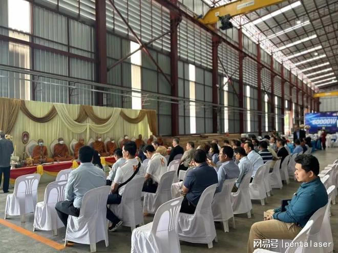 奔腾激光60kW激光切割机冲出国门走进泰国(图5) 奔腾激光60kW激光切割机冲出国门走进泰国(图5)