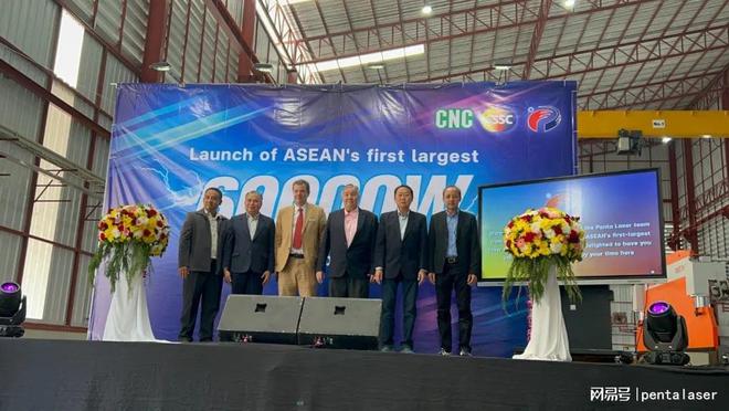 奔腾激光60kW激光切割机冲出国门走进泰国