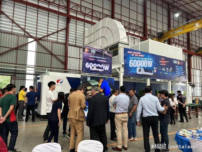 奔腾激光60kW激光切割机冲出国门走进泰国(图4) 奔腾激光60kW激光切割机冲出国门走进泰国(图4)