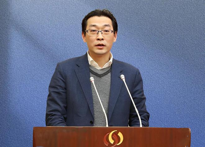 江苏无锡各区县首富评选结果出炉5人身价超百亿梁溪排名垫底(图5) 江苏无锡各区县首富评选结果出炉5人身价超百亿梁溪排名垫底(图5)