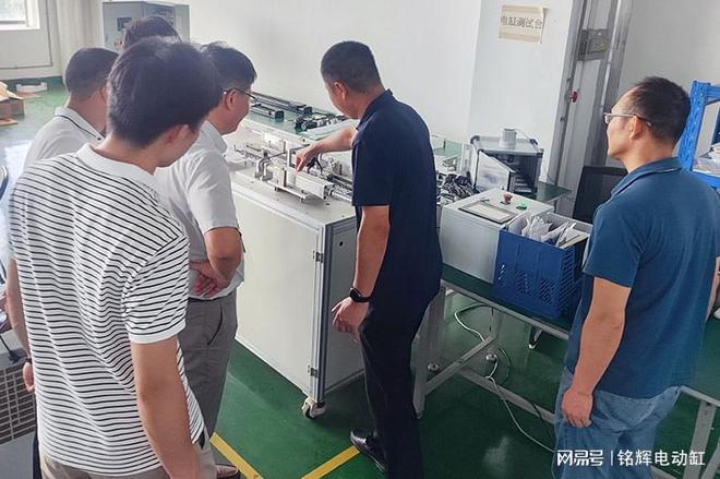 铭辉电动缸助力广州XX仪器:共筑精密仪器(图3) 铭辉电动缸助力广州XX仪器:共筑精密仪器(图3)