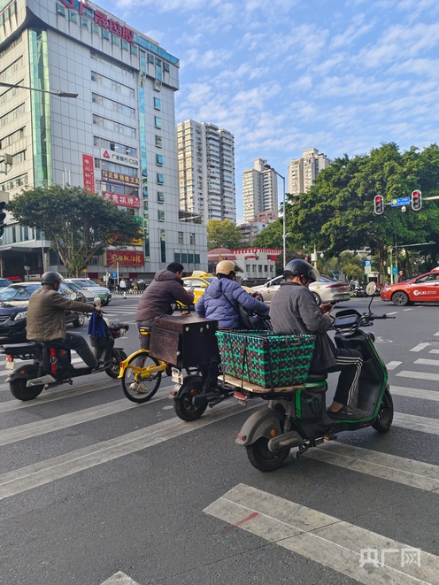 大湾区观察｜广州电动车新规明日起实施有骑手希望平台放宽配送时间要求